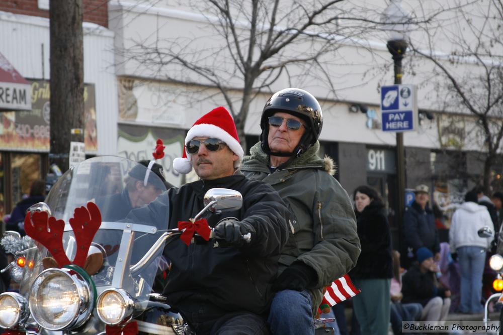 37th Annual Mayors Christmas Parade 2009\nPhotography by: Buckleman Photography\nall images ©2009 Buckleman Photography\nThe images displayed here are of low resolution;\nReprints available,  please contact us: \ngerard@bucklemanphotography.com\n410.608.7990\nbucklemanphotography.com\n_1050.CR2