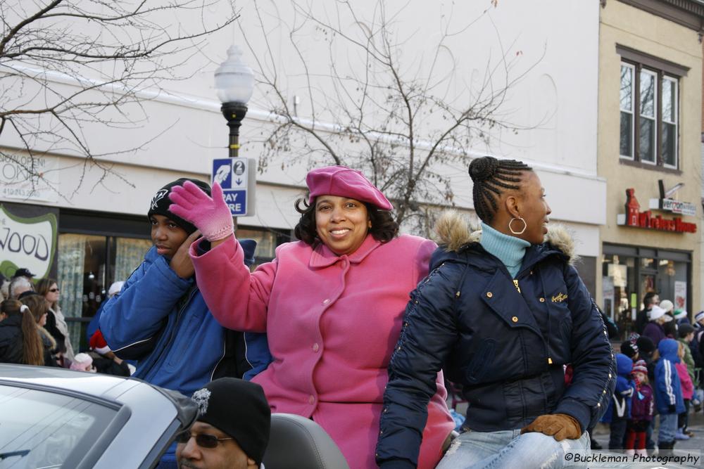 37th Annual Mayors Christmas Parade 2009\nPhotography by: Buckleman Photography\nall images ©2009 Buckleman Photography\nThe images displayed here are of low resolution;\nReprints available,  please contact us: \ngerard@bucklemanphotography.com\n410.608.7990\nbucklemanphotography.com\n_1105.CR2