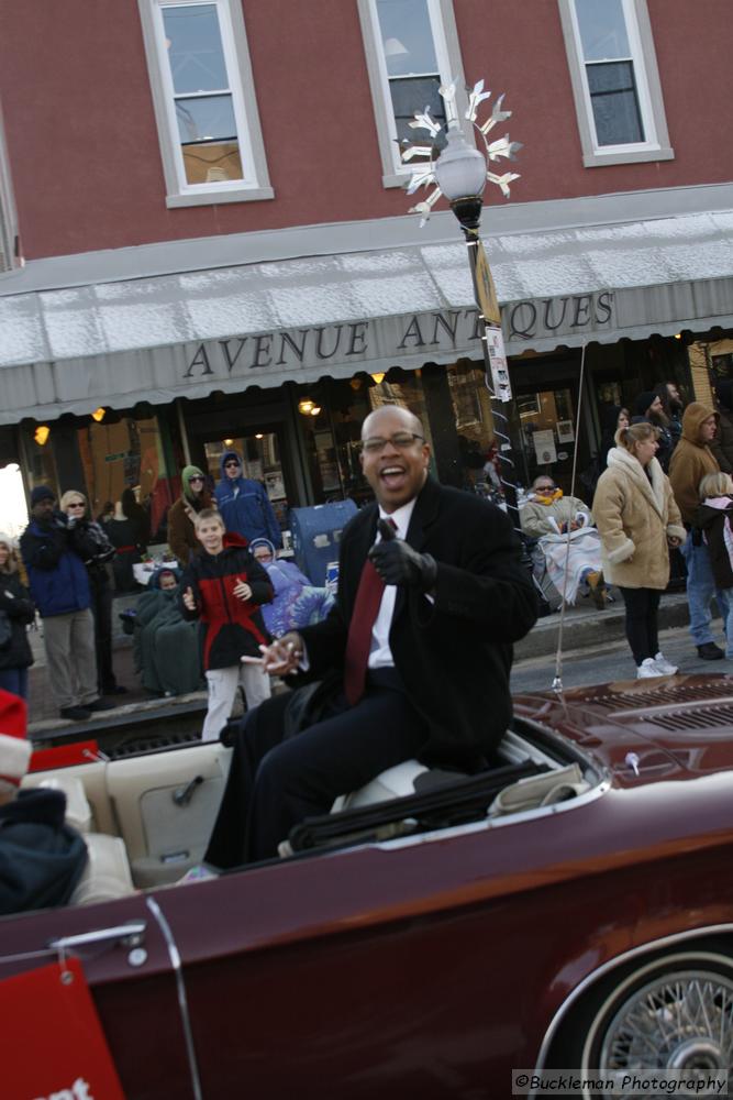 37th Annual Mayors Christmas Parade 2009\nPhotography by: Buckleman Photography\nall images ©2009 Buckleman Photography\nThe images displayed here are of low resolution;\nReprints available,  please contact us: \ngerard@bucklemanphotography.com\n410.608.7990\nbucklemanphotography.com\n_1135.CR2