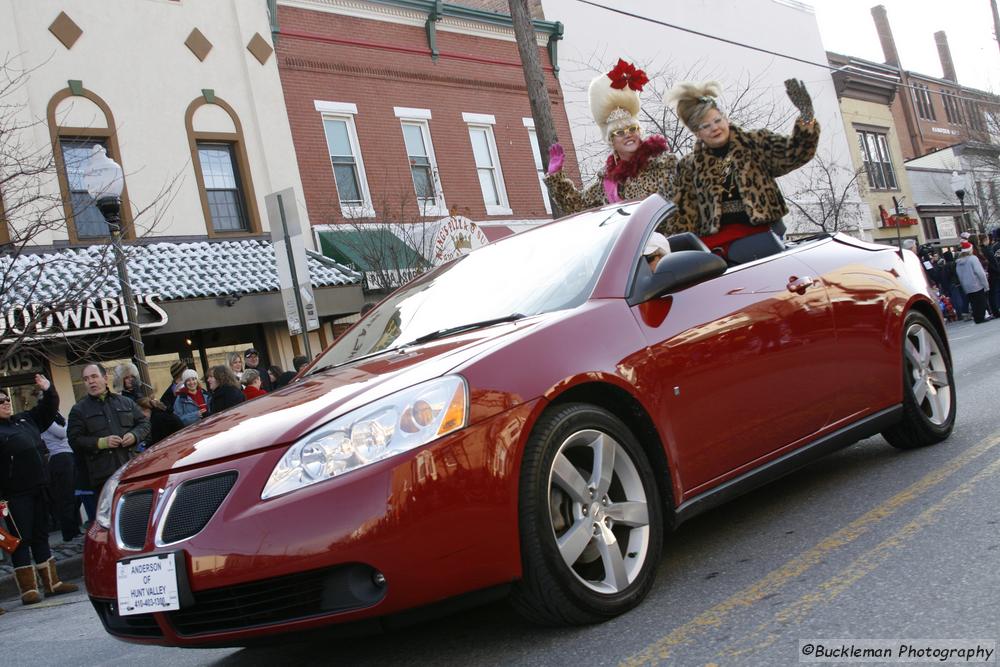 37th Annual Mayors Christmas Parade 2009\nPhotography by: Buckleman Photography\nall images ©2009 Buckleman Photography\nThe images displayed here are of low resolution;\nReprints available,  please contact us: \ngerard@bucklemanphotography.com\n410.608.7990\nbucklemanphotography.com\n_1172.CR2