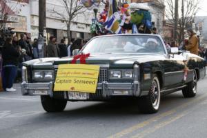 37th Annual Mayors Christmas Parade 2009\nPhotography by: Buckleman Photography\nall images ©2009 Buckleman Photography\nThe images displayed here are of low resolution;\nReprints available,  please contact us: \ngerard@bucklemanphotography.com\n410.608.7990\nbucklemanphotography.com\n_1258.CR2