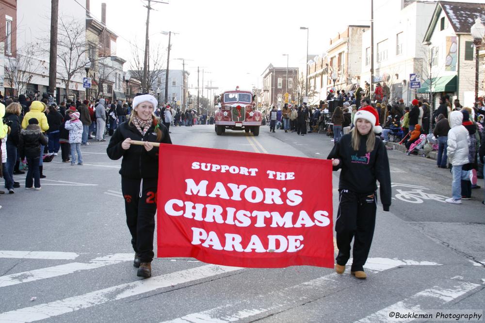 37th Annual Mayors Christmas Parade 2009\nPhotography by: Buckleman Photography\nall images ©2009 Buckleman Photography\nThe images displayed here are of low resolution;\nReprints available,  please contact us: \ngerard@bucklemanphotography.com\n410.608.7990\nbucklemanphotography.com\n_1327.CR2