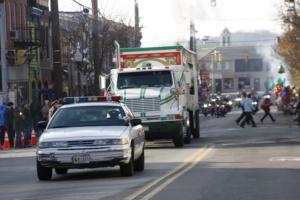 37th Annual Mayors Christmas Parade 2009\nPhotography by: Buckleman Photography\nall images ©2009 Buckleman Photography\nThe images displayed here are of low resolution;\nReprints available,  please contact us: \ngerard@bucklemanphotography.com\n410.608.7990\nbucklemanphotography.com\n_3326.CR2