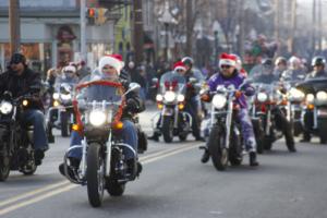 37th Annual Mayors Christmas Parade 2009\nPhotography by: Buckleman Photography\nall images ©2009 Buckleman Photography\nThe images displayed here are of low resolution;\nReprints available,  please contact us: \ngerard@bucklemanphotography.com\n410.608.7990\nbucklemanphotography.com\n_3335.CR2