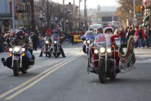 37th Annual Mayors Christmas Parade 2009\nPhotography by: Buckleman Photography\nall images ©2009 Buckleman Photography\nThe images displayed here are of low resolution;\nReprints available,  please contact us: \ngerard@bucklemanphotography.com\n410.608.7990\nbucklemanphotography.com\n_3355.CR2