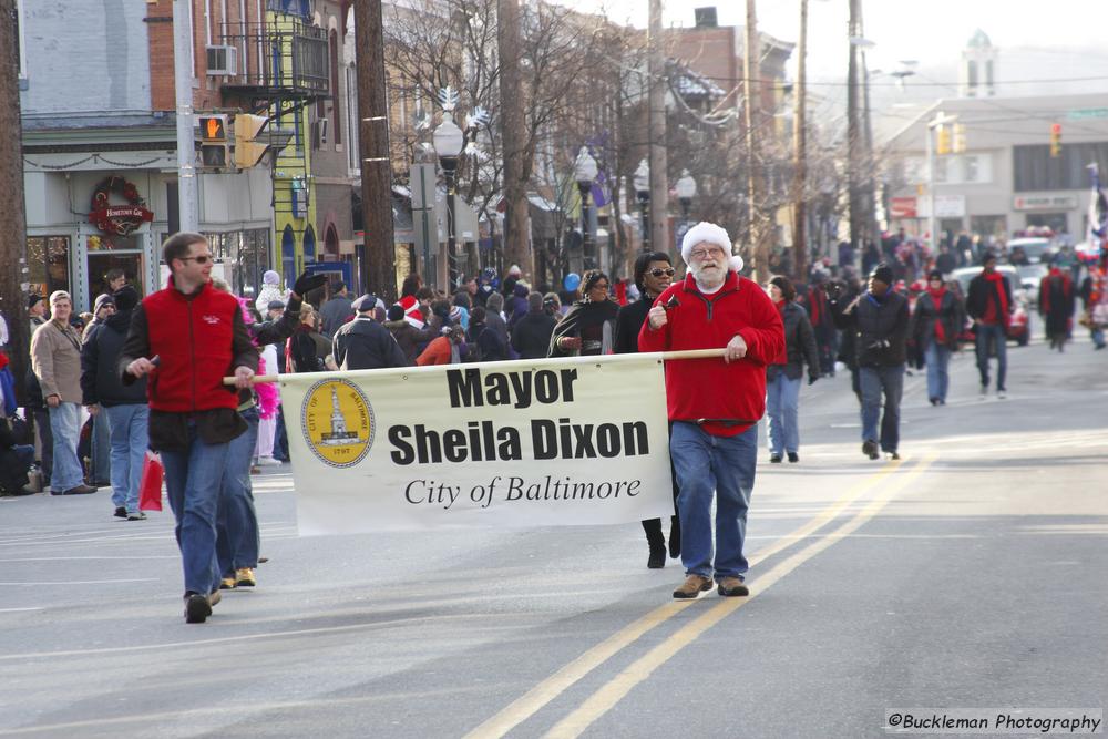 37th Annual Mayors Christmas Parade 2009\nPhotography by: Buckleman Photography\nall images ©2009 Buckleman Photography\nThe images displayed here are of low resolution;\nReprints available,  please contact us: \ngerard@bucklemanphotography.com\n410.608.7990\nbucklemanphotography.com\n_3364.CR2