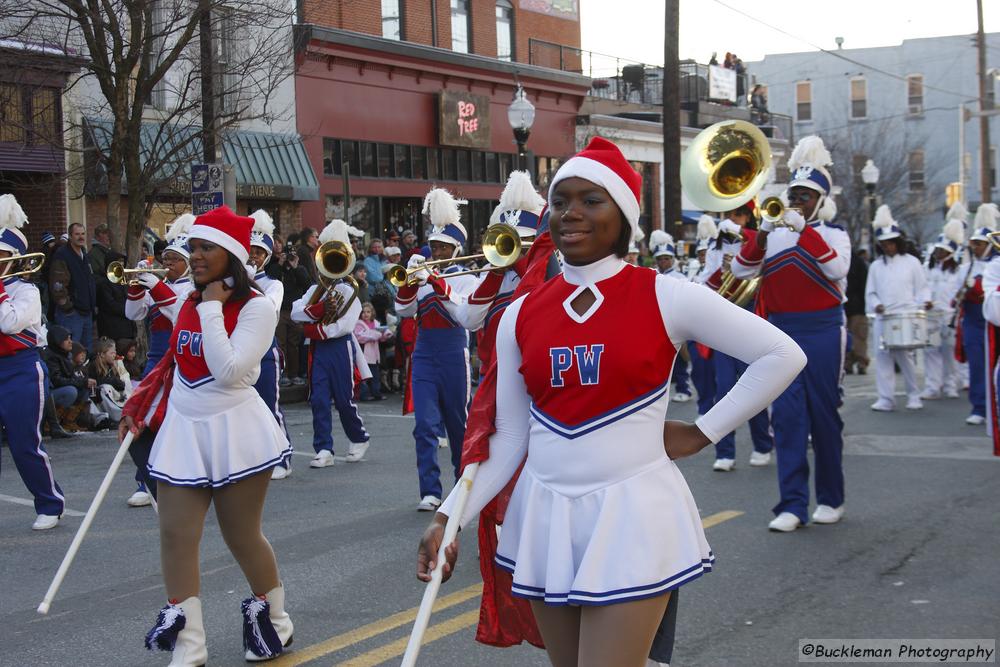 37th Annual Mayors Christmas Parade 2009\nPhotography by: Buckleman Photography\nall images ©2009 Buckleman Photography\nThe images displayed here are of low resolution;\nReprints available,  please contact us: \ngerard@bucklemanphotography.com\n410.608.7990\nbucklemanphotography.com\n_3387.CR2