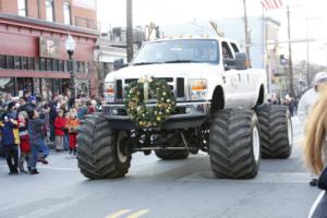 37th Annual Mayors Christmas Parade 2009\nPhotography by: Buckleman Photography\nall images ©2009 Buckleman Photography\nThe images displayed here are of low resolution;\nReprints available,  please contact us: \ngerard@bucklemanphotography.com\n410.608.7990\nbucklemanphotography.com\n_3412.CR2