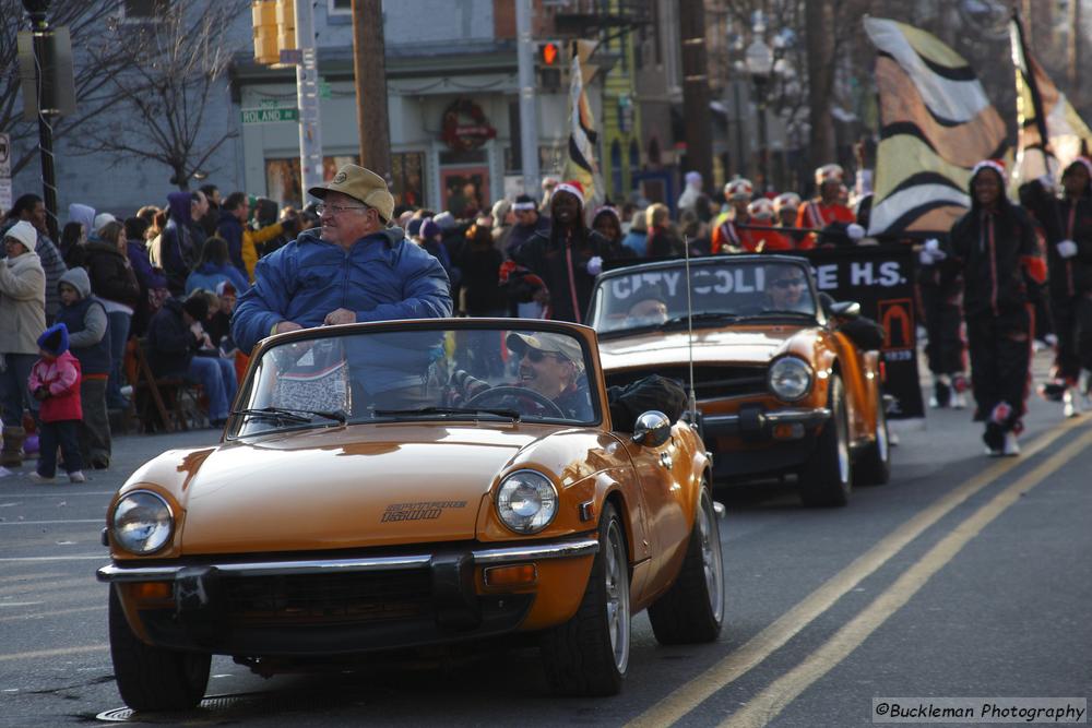 37th Annual Mayors Christmas Parade 2009\nPhotography by: Buckleman Photography\nall images ©2009 Buckleman Photography\nThe images displayed here are of low resolution;\nReprints available,  please contact us: \ngerard@bucklemanphotography.com\n410.608.7990\nbucklemanphotography.com\n_3445.CR2