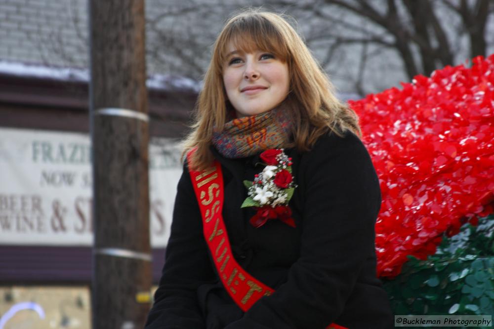 37th Annual Mayors Christmas Parade 2009\nPhotography by: Buckleman Photography\nall images ©2009 Buckleman Photography\nThe images displayed here are of low resolution;\nReprints available,  please contact us: \ngerard@bucklemanphotography.com\n410.608.7990\nbucklemanphotography.com\n_3476.CR2