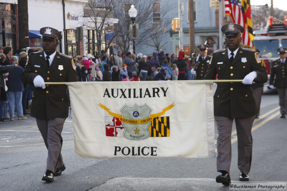 37th Annual Mayors Christmas Parade 2009\nPhotography by: Buckleman Photography\nall images ©2009 Buckleman Photography\nThe images displayed here are of low resolution;\nReprints available,  please contact us: \ngerard@bucklemanphotography.com\n410.608.7990\nbucklemanphotography.com\n_3494.CR2