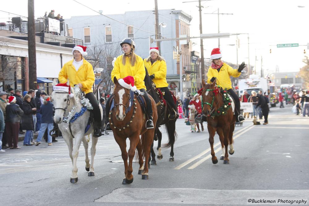 37th Annual Mayors Christmas Parade 2009\nPhotography by: Buckleman Photography\nall images ©2009 Buckleman Photography\nThe images displayed here are of low resolution;\nReprints available,  please contact us: \ngerard@bucklemanphotography.com\n410.608.7990\nbucklemanphotography.com\n_3509.CR2