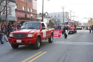 37th Annual Mayors Christmas Parade 2009\nPhotography by: Buckleman Photography\nall images ©2009 Buckleman Photography\nThe images displayed here are of low resolution;\nReprints available,  please contact us: \ngerard@bucklemanphotography.com\n410.608.7990\nbucklemanphotography.com\n_3524.CR2