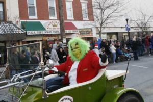 37th Annual Mayors Christmas Parade 2009\nPhotography by: Buckleman Photography\nall images ©2009 Buckleman Photography\nThe images displayed here are of low resolution;\nReprints available,  please contact us: \ngerard@bucklemanphotography.com\n410.608.7990\nbucklemanphotography.com\n1375.CR2