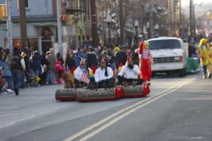 37th Annual Mayors Christmas Parade 2009\nPhotography by: Buckleman Photography\nall images ©2009 Buckleman Photography\nThe images displayed here are of low resolution;\nReprints available,  please contact us: \ngerard@bucklemanphotography.com\n410.608.7990\nbucklemanphotography.com\n3544.CR2