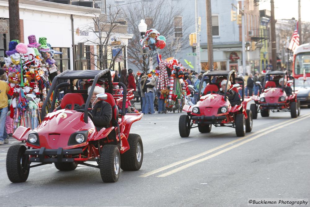 37th Annual Mayors Christmas Parade 2009\nPhotography by: Buckleman Photography\nall images ©2009 Buckleman Photography\nThe images displayed here are of low resolution;\nReprints available,  please contact us: \ngerard@bucklemanphotography.com\n410.608.7990\nbucklemanphotography.com\n3574.CR2