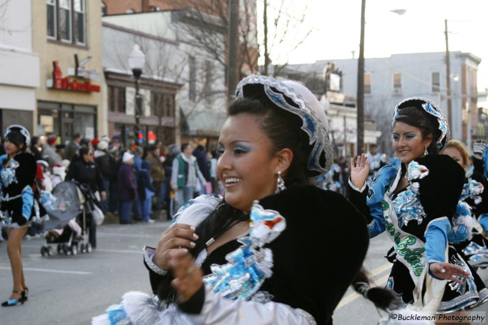 37th Annual Mayors Christmas Parade 2009\nPhotography by: Buckleman Photography\nall images ©2009 Buckleman Photography\nThe images displayed here are of low resolution;\nReprints available,  please contact us: \ngerard@bucklemanphotography.com\n410.608.7990\nbucklemanphotography.com\n1409.CR2