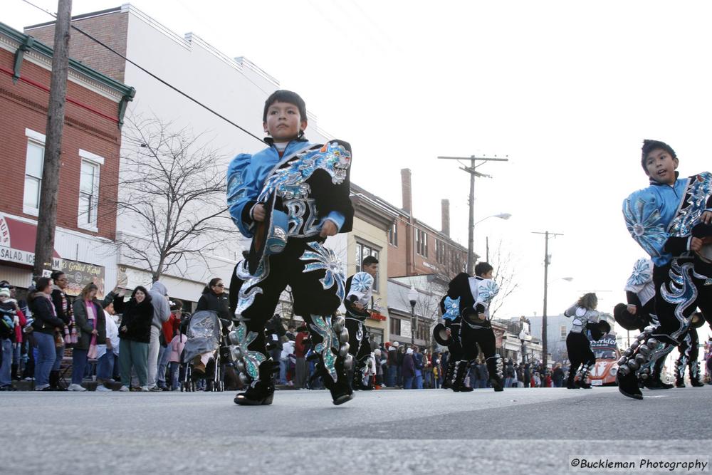 37th Annual Mayors Christmas Parade 2009\nPhotography by: Buckleman Photography\nall images ©2009 Buckleman Photography\nThe images displayed here are of low resolution;\nReprints available,  please contact us: \ngerard@bucklemanphotography.com\n410.608.7990\nbucklemanphotography.com\n1420.CR2