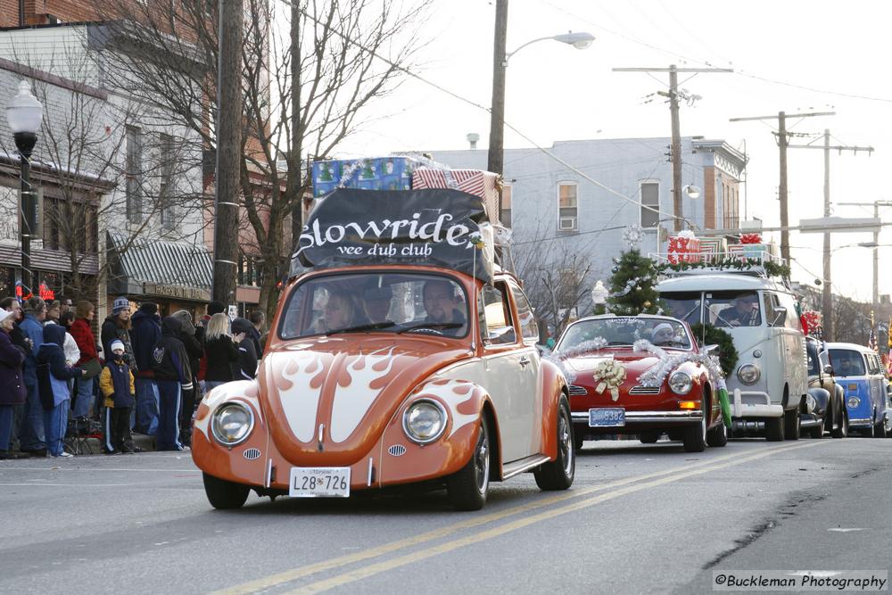 37th Annual Mayors Christmas Parade 2009\nPhotography by: Buckleman Photography\nall images ©2009 Buckleman Photography\nThe images displayed here are of low resolution;\nReprints available,  please contact us: \ngerard@bucklemanphotography.com\n410.608.7990\nbucklemanphotography.com\n1425.CR2