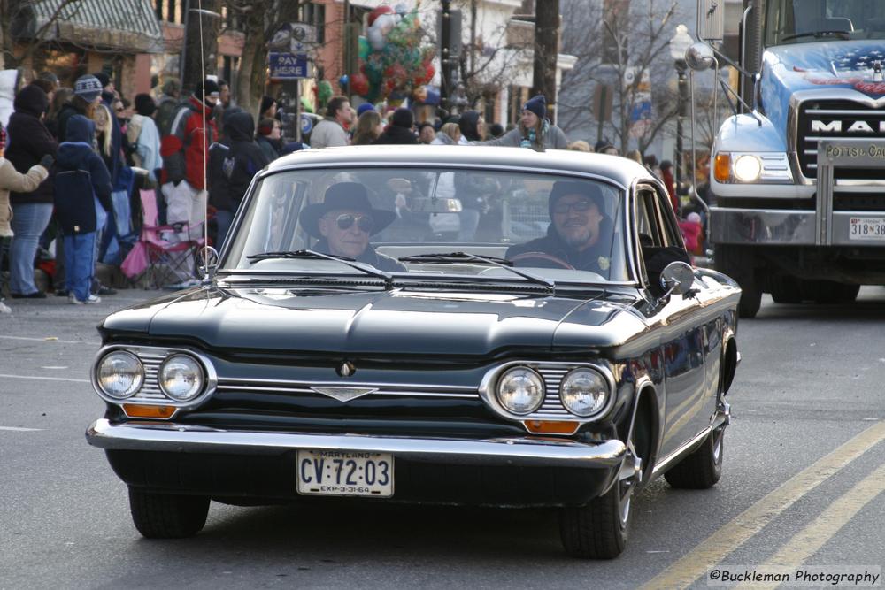 37th Annual Mayors Christmas Parade 2009\nPhotography by: Buckleman Photography\nall images ©2009 Buckleman Photography\nThe images displayed here are of low resolution;\nReprints available,  please contact us: \ngerard@bucklemanphotography.com\n410.608.7990\nbucklemanphotography.com\n1448.CR2