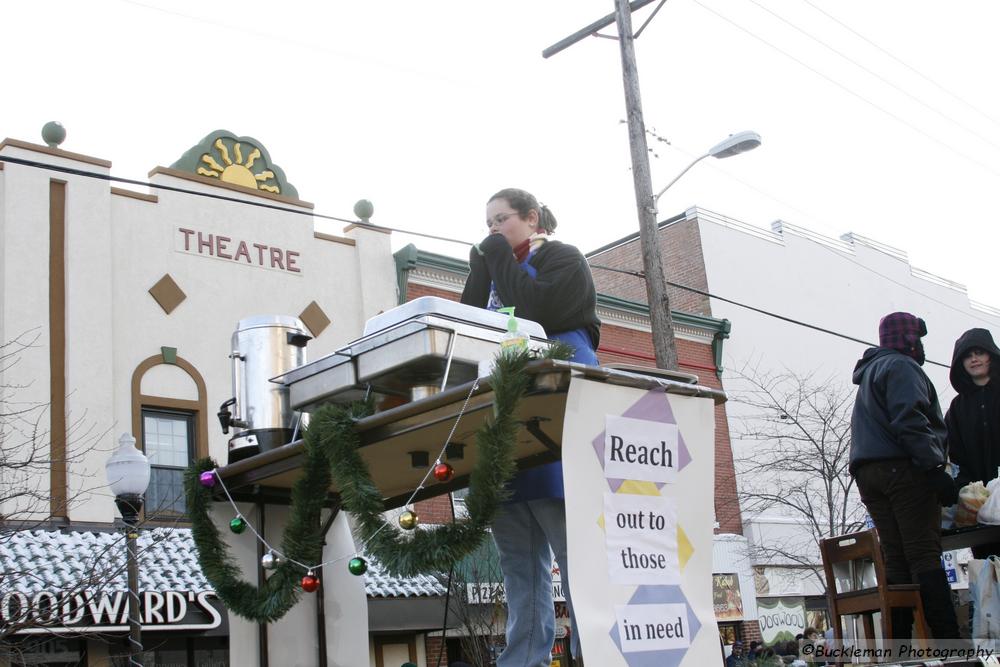 37th Annual Mayors Christmas Parade 2009\nPhotography by: Buckleman Photography\nall images ©2009 Buckleman Photography\nThe images displayed here are of low resolution;\nReprints available,  please contact us: \ngerard@bucklemanphotography.com\n410.608.7990\nbucklemanphotography.com\n1451.CR2