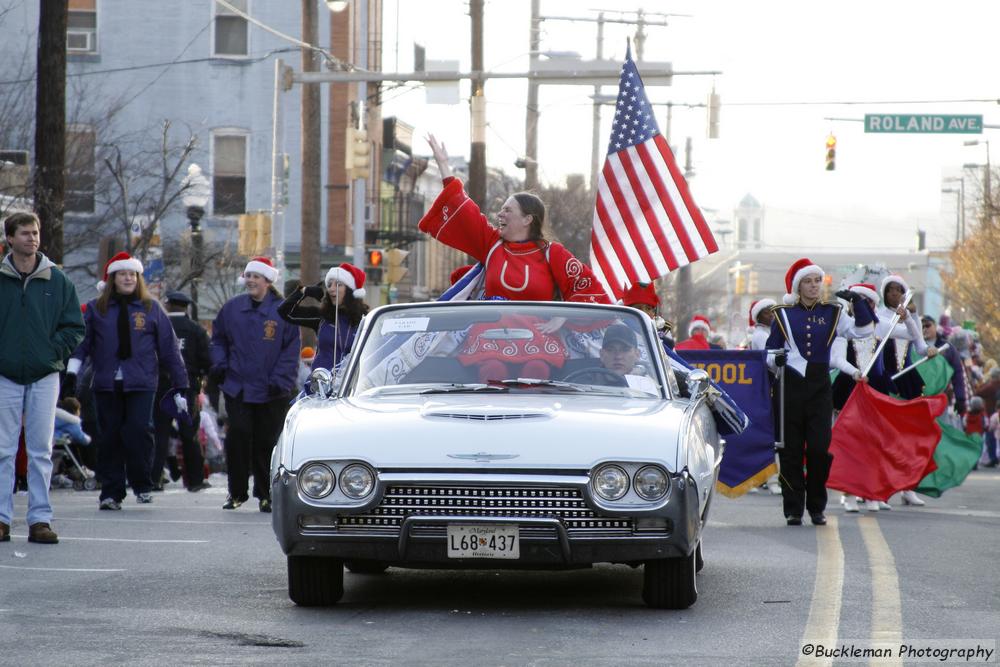 37th Annual Mayors Christmas Parade 2009\nPhotography by: Buckleman Photography\nall images ©2009 Buckleman Photography\nThe images displayed here are of low resolution;\nReprints available,  please contact us: \ngerard@bucklemanphotography.com\n410.608.7990\nbucklemanphotography.com\n1463.CR2