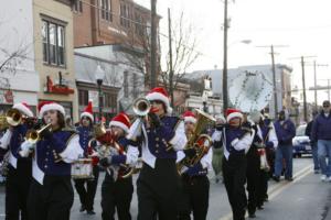 37th Annual Mayors Christmas Parade 2009\nPhotography by: Buckleman Photography\nall images ©2009 Buckleman Photography\nThe images displayed here are of low resolution;\nReprints available,  please contact us: \ngerard@bucklemanphotography.com\n410.608.7990\nbucklemanphotography.com\n1480.CR2