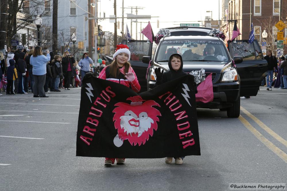 37th Annual Mayors Christmas Parade 2009\nPhotography by: Buckleman Photography\nall images ©2009 Buckleman Photography\nThe images displayed here are of low resolution;\nReprints available,  please contact us: \ngerard@bucklemanphotography.com\n410.608.7990\nbucklemanphotography.com\n1486.CR2