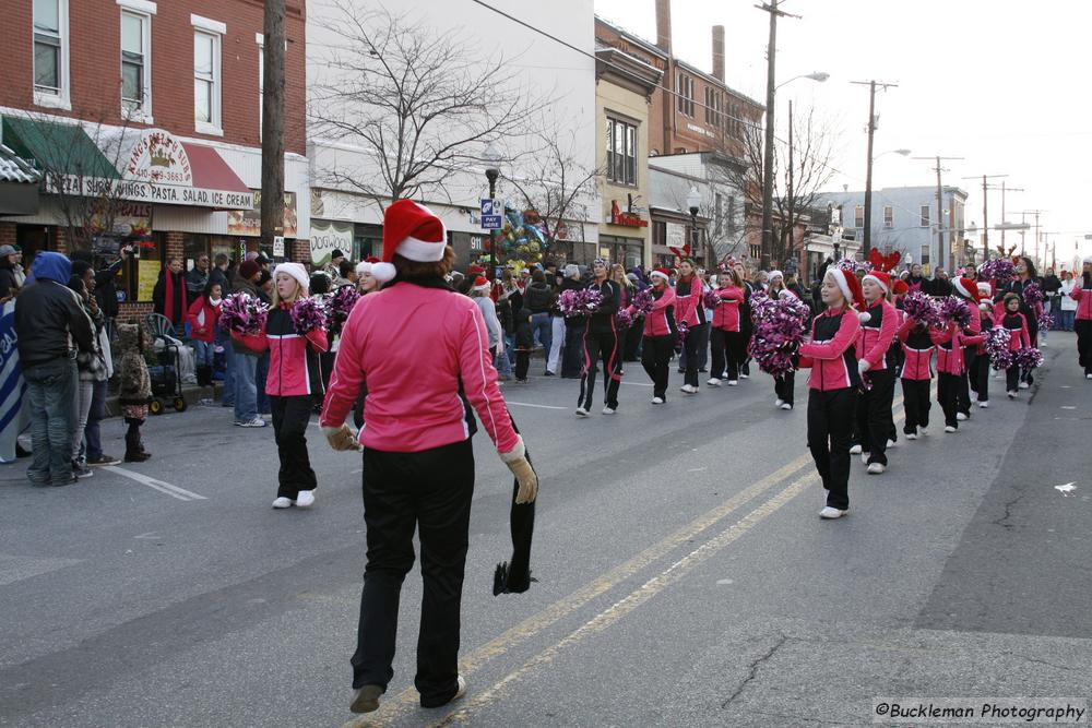 37th Annual Mayors Christmas Parade 2009\nPhotography by: Buckleman Photography\nall images ©2009 Buckleman Photography\nThe images displayed here are of low resolution;\nReprints available,  please contact us: \ngerard@bucklemanphotography.com\n410.608.7990\nbucklemanphotography.com\n1490.CR2