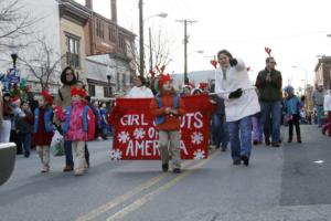 37th Annual Mayors Christmas Parade 2009\nPhotography by: Buckleman Photography\nall images ©2009 Buckleman Photography\nThe images displayed here are of low resolution;\nReprints available,  please contact us: \ngerard@bucklemanphotography.com\n410.608.7990\nbucklemanphotography.com\n1499.CR2