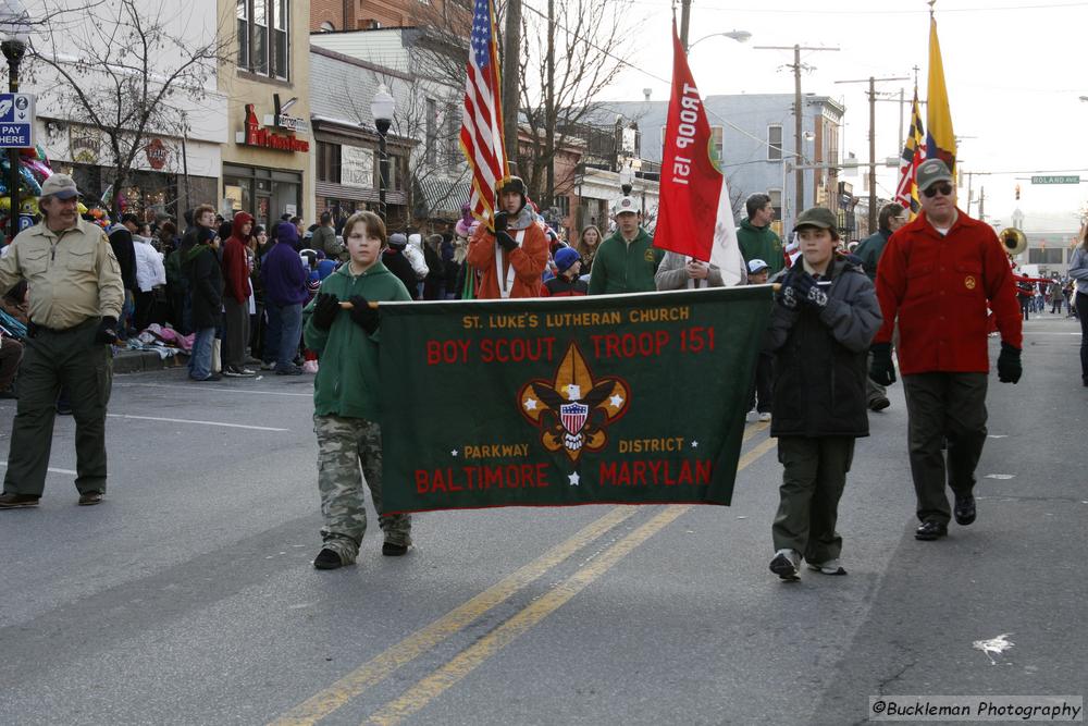 37th Annual Mayors Christmas Parade 2009\nPhotography by: Buckleman Photography\nall images ©2009 Buckleman Photography\nThe images displayed here are of low resolution;\nReprints available,  please contact us: \ngerard@bucklemanphotography.com\n410.608.7990\nbucklemanphotography.com\n1508.CR2