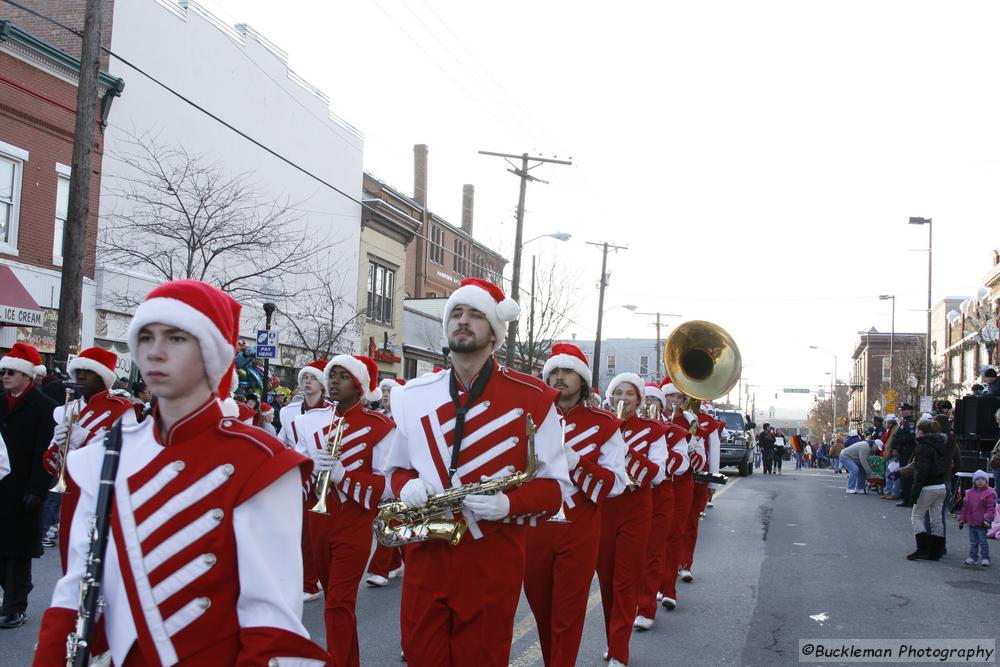 37th Annual Mayors Christmas Parade 2009\nPhotography by: Buckleman Photography\nall images ©2009 Buckleman Photography\nThe images displayed here are of low resolution;\nReprints available,  please contact us: \ngerard@bucklemanphotography.com\n410.608.7990\nbucklemanphotography.com\n1520.CR2