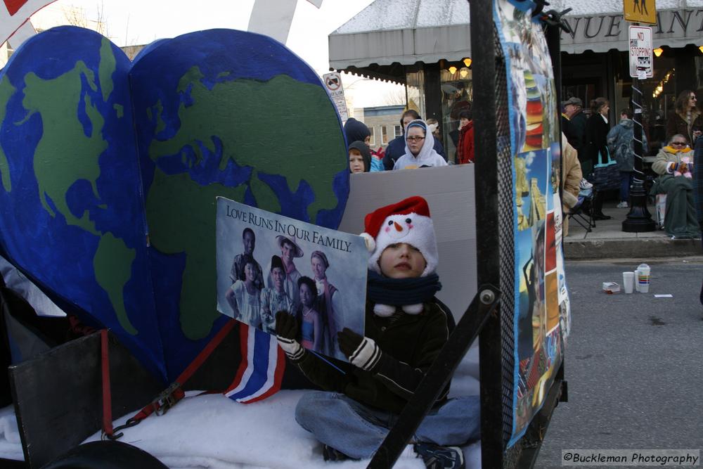 37th Annual Mayors Christmas Parade 2009\nPhotography by: Buckleman Photography\nall images ©2009 Buckleman Photography\nThe images displayed here are of low resolution;\nReprints available,  please contact us: \ngerard@bucklemanphotography.com\n410.608.7990\nbucklemanphotography.com\n1532.CR2