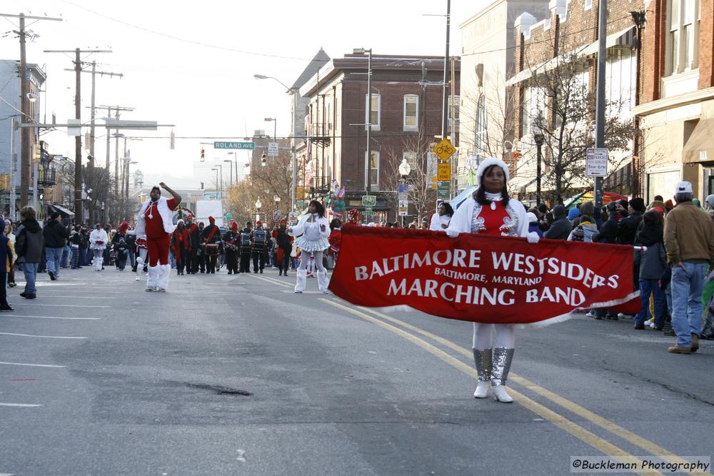37th Annual Mayors Christmas Parade 2009\nPhotography by: Buckleman Photography\nall images ©2009 Buckleman Photography\nThe images displayed here are of low resolution;\nReprints available,  please contact us: \ngerard@bucklemanphotography.com\n410.608.7990\nbucklemanphotography.com\n1543.CR2