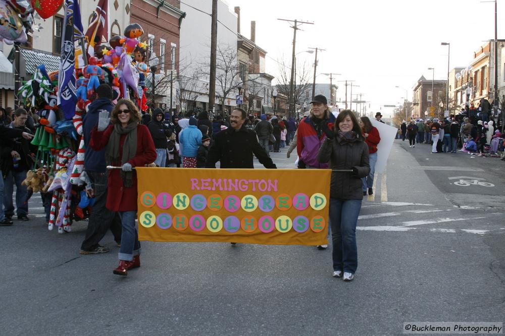 37th Annual Mayors Christmas Parade 2009\nPhotography by: Buckleman Photography\nall images ©2009 Buckleman Photography\nThe images displayed here are of low resolution;\nReprints available,  please contact us: \ngerard@bucklemanphotography.com\n410.608.7990\nbucklemanphotography.com\n1614.CR2