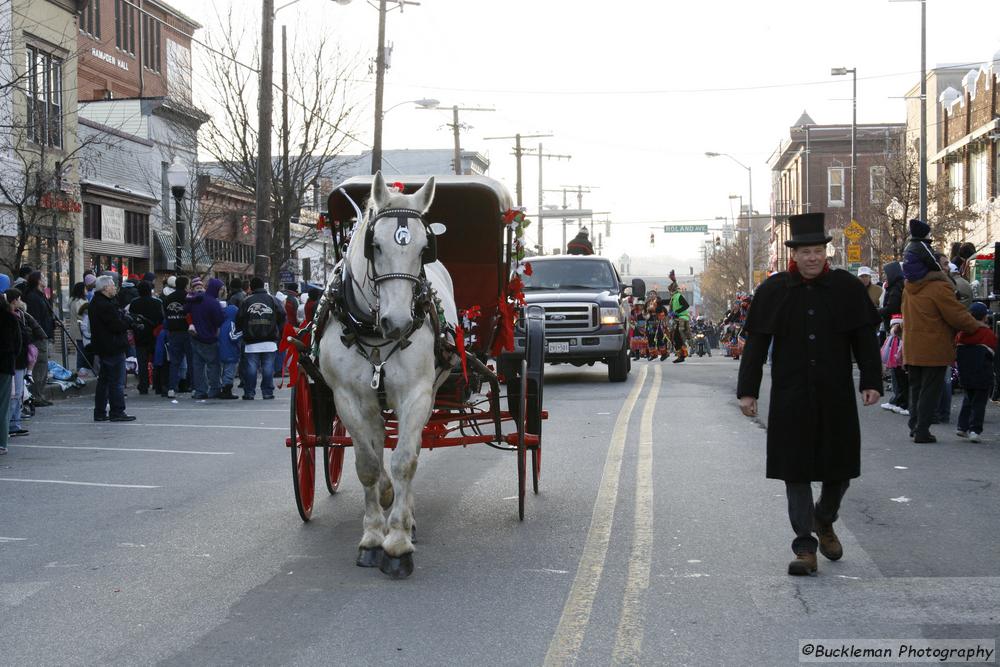 37th Annual Mayors Christmas Parade 2009\nPhotography by: Buckleman Photography\nall images ©2009 Buckleman Photography\nThe images displayed here are of low resolution;\nReprints available,  please contact us: \ngerard@bucklemanphotography.com\n410.608.7990\nbucklemanphotography.com\n1623.CR2