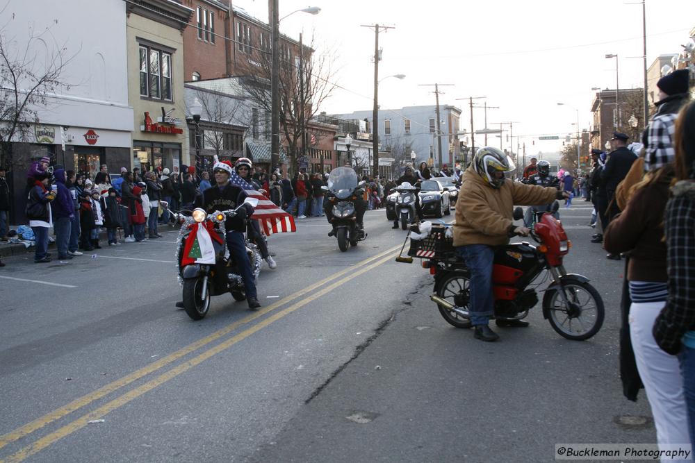 37th Annual Mayors Christmas Parade 2009\nPhotography by: Buckleman Photography\nall images ©2009 Buckleman Photography\nThe images displayed here are of low resolution;\nReprints available,  please contact us: \ngerard@bucklemanphotography.com\n410.608.7990\nbucklemanphotography.com\n1630.CR2