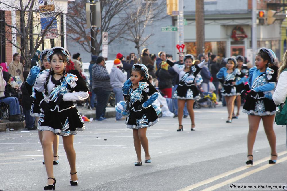37th Annual Mayors Christmas Parade 2009\nPhotography by: Buckleman Photography\nall images ©2009 Buckleman Photography\nThe images displayed here are of low resolution;\nReprints available,  please contact us: \ngerard@bucklemanphotography.com\n410.608.7990\nbucklemanphotography.com\n3580.CR2