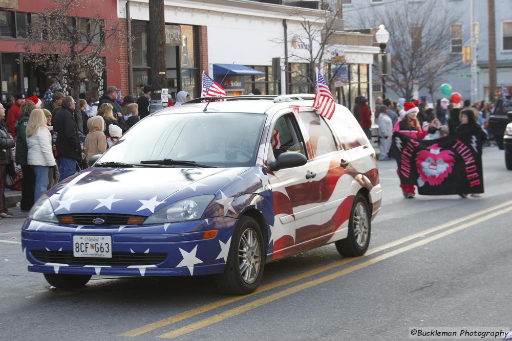 37th Annual Mayors Christmas Parade 2009\nPhotography by: Buckleman Photography\nall images ©2009 Buckleman Photography\nThe images displayed here are of low resolution;\nReprints available,  please contact us: \ngerard@bucklemanphotography.com\n410.608.7990\nbucklemanphotography.com\n3638.CR2