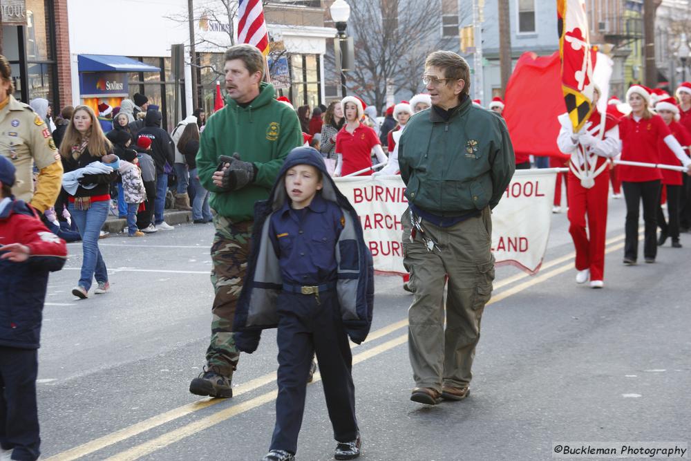 37th Annual Mayors Christmas Parade 2009\nPhotography by: Buckleman Photography\nall images ©2009 Buckleman Photography\nThe images displayed here are of low resolution;\nReprints available,  please contact us: \ngerard@bucklemanphotography.com\n410.608.7990\nbucklemanphotography.com\n3655.CR2