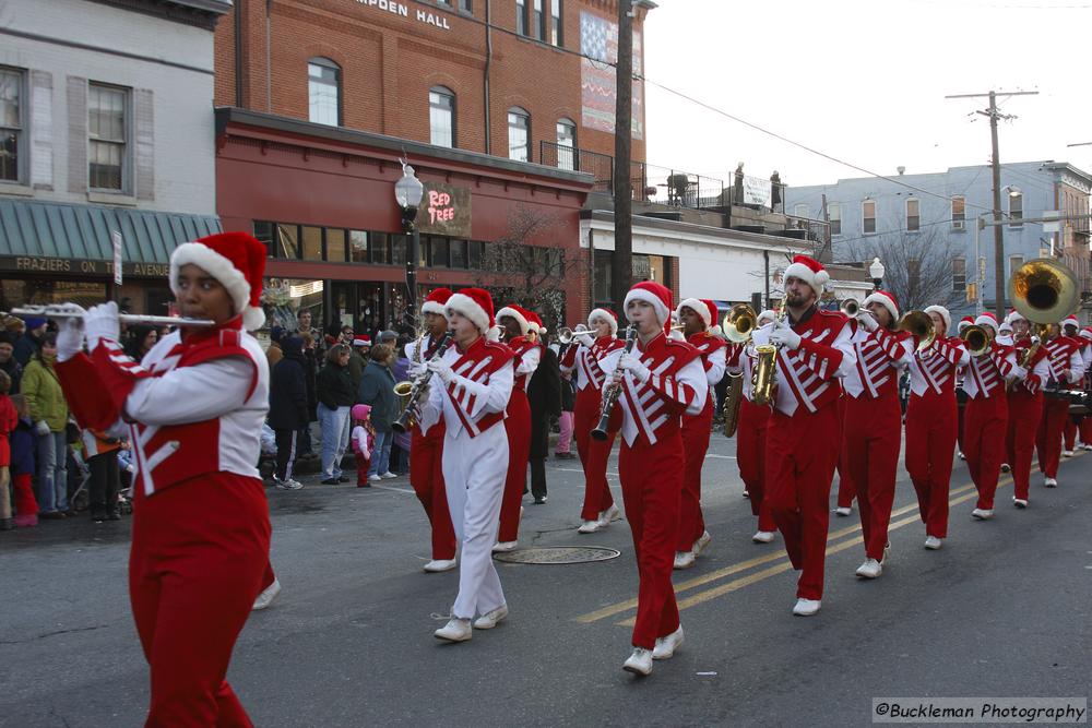 37th Annual Mayors Christmas Parade 2009\nPhotography by: Buckleman Photography\nall images ©2009 Buckleman Photography\nThe images displayed here are of low resolution;\nReprints available,  please contact us: \ngerard@bucklemanphotography.com\n410.608.7990\nbucklemanphotography.com\n3662.CR2