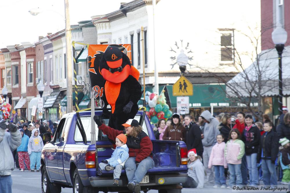 37th Annual Mayors Christmas Parade 2009\nPhotography by: Buckleman Photography\nall images ©2009 Buckleman Photography\nThe images displayed here are of low resolution;\nReprints available,  please contact us: \ngerard@bucklemanphotography.com\n410.608.7990\nbucklemanphotography.com\n3710.CR2