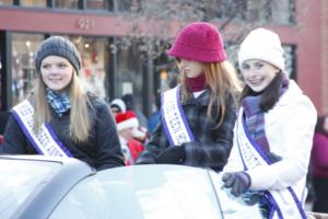 37th Annual Mayors Christmas Parade 2009\nPhotography by: Buckleman Photography\nall images ©2009 Buckleman Photography\nThe images displayed here are of low resolution;\nReprints available,  please contact us: \ngerard@bucklemanphotography.com\n410.608.7990\nbucklemanphotography.com\n3748.CR2