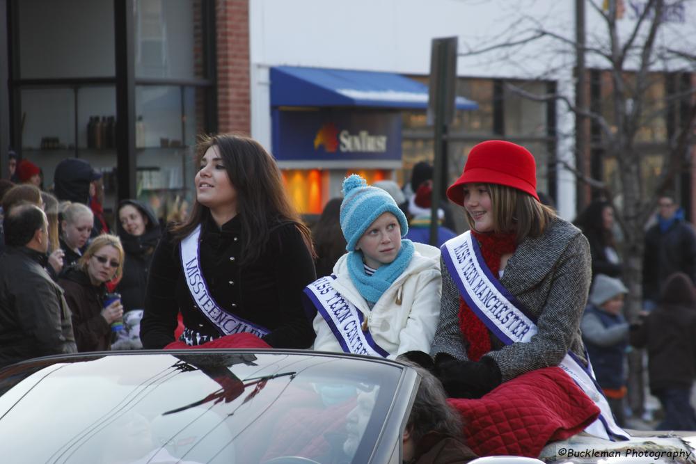 37th Annual Mayors Christmas Parade 2009\nPhotography by: Buckleman Photography\nall images ©2009 Buckleman Photography\nThe images displayed here are of low resolution;\nReprints available,  please contact us: \ngerard@bucklemanphotography.com\n410.608.7990\nbucklemanphotography.com\n3749.CR2