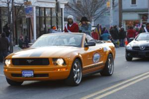 37th Annual Mayors Christmas Parade 2009\nPhotography by: Buckleman Photography\nall images ©2009 Buckleman Photography\nThe images displayed here are of low resolution;\nReprints available,  please contact us: \ngerard@bucklemanphotography.com\n410.608.7990\nbucklemanphotography.com\n3751.CR2