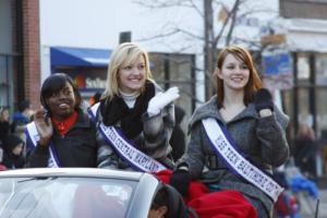 37th Annual Mayors Christmas Parade 2009\nPhotography by: Buckleman Photography\nall images ©2009 Buckleman Photography\nThe images displayed here are of low resolution;\nReprints available,  please contact us: \ngerard@bucklemanphotography.com\n410.608.7990\nbucklemanphotography.com\n3754.CR2