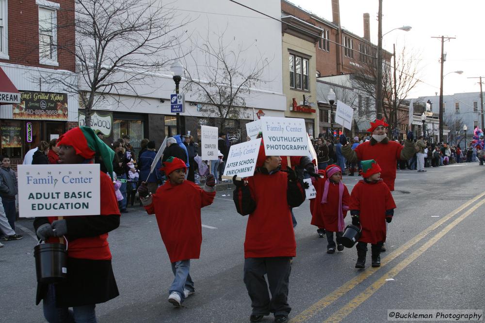 37th Annual Mayors Christmas Parade 2009\nPhotography by: Buckleman Photography\nall images ©2009 Buckleman Photography\nThe images displayed here are of low resolution;\nReprints available,  please contact us: \ngerard@bucklemanphotography.com\n410.608.7990\nbucklemanphotography.com\n1657.CR2
