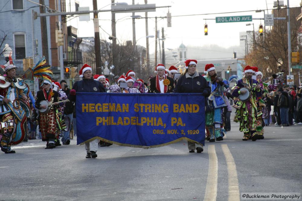 37th Annual Mayors Christmas Parade 2009\nPhotography by: Buckleman Photography\nall images ©2009 Buckleman Photography\nThe images displayed here are of low resolution;\nReprints available,  please contact us: \ngerard@bucklemanphotography.com\n410.608.7990\nbucklemanphotography.com\n1662.CR2