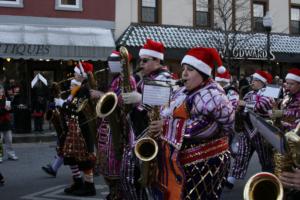 37th Annual Mayors Christmas Parade 2009\nPhotography by: Buckleman Photography\nall images ©2009 Buckleman Photography\nThe images displayed here are of low resolution;\nReprints available,  please contact us: \ngerard@bucklemanphotography.com\n410.608.7990\nbucklemanphotography.com\n1674.CR2