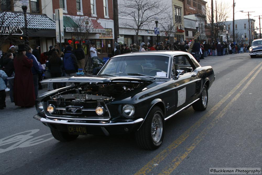 37th Annual Mayors Christmas Parade 2009\nPhotography by: Buckleman Photography\nall images ©2009 Buckleman Photography\nThe images displayed here are of low resolution;\nReprints available,  please contact us: \ngerard@bucklemanphotography.com\n410.608.7990\nbucklemanphotography.com\n1696.CR2